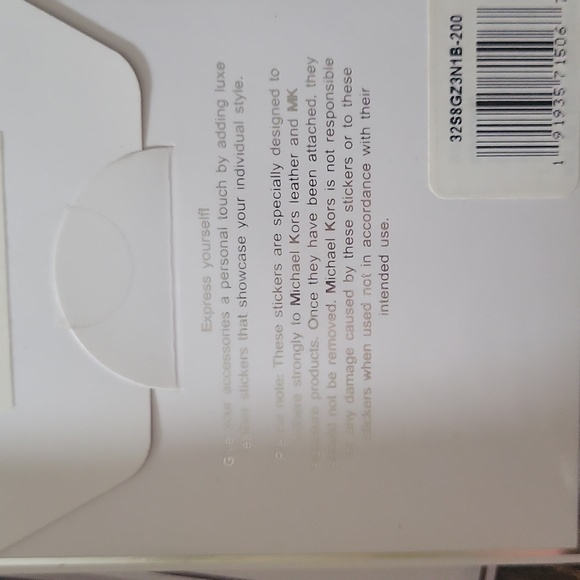 Michael kors monogram leather phone pocket unisex love mine boxed 📦 ♥️ - Picture 2 of 5